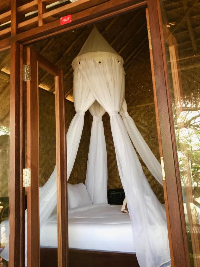 Pondok Bamboo Villa Batununggul Luaran gambar