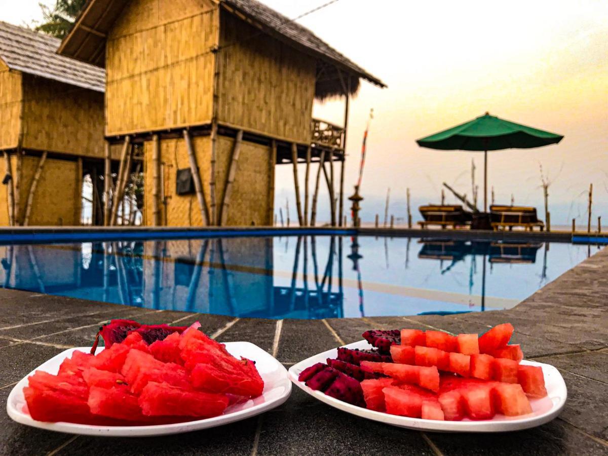 Pondok Bamboo Villa Batununggul Luaran gambar