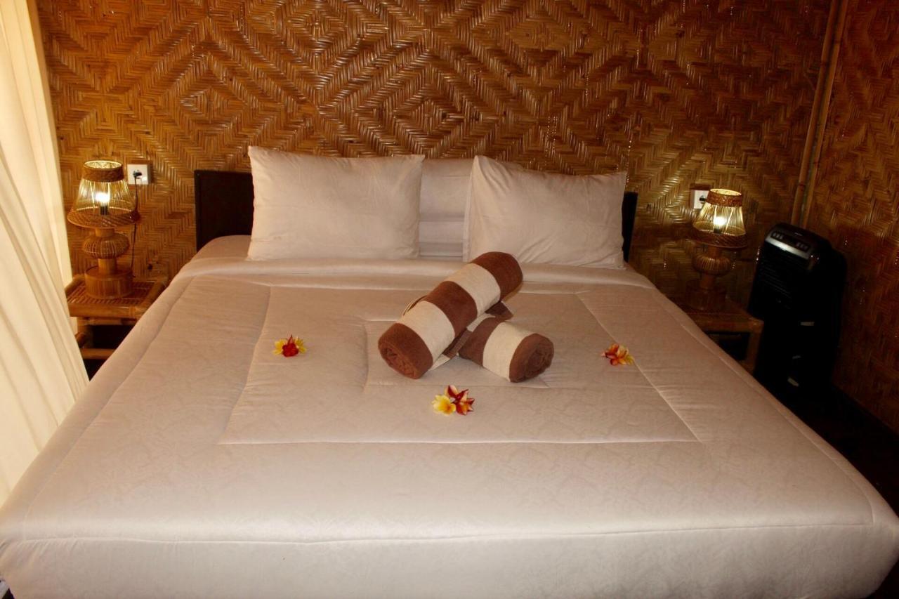 Pondok Bamboo Villa Batununggul Luaran gambar