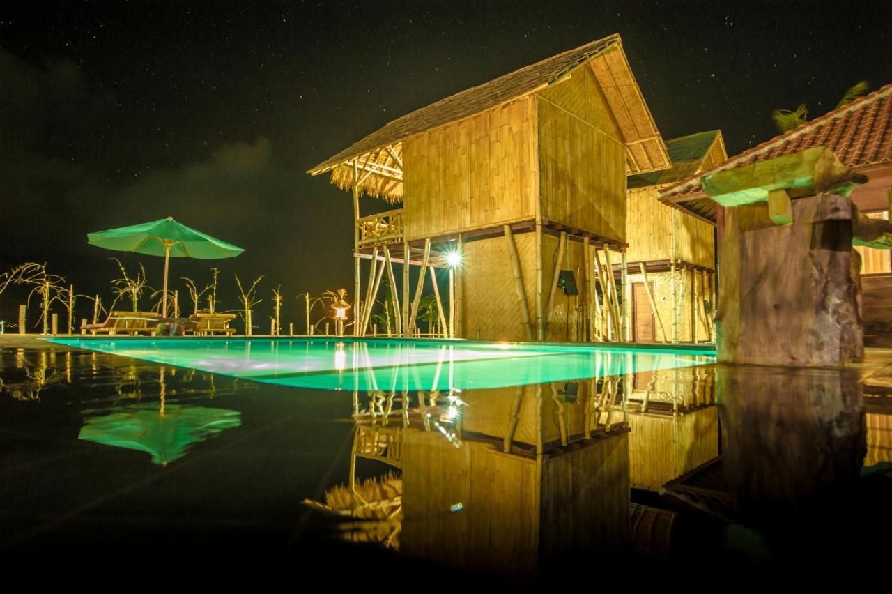 Pondok Bamboo Villa Batununggul Luaran gambar
